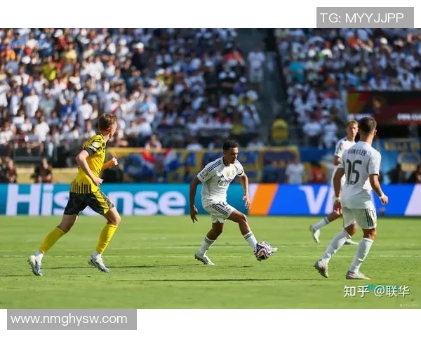 西甲第16轮精彩回顾塞维利亚主场大胜皇家奥维耶多展现强大实力